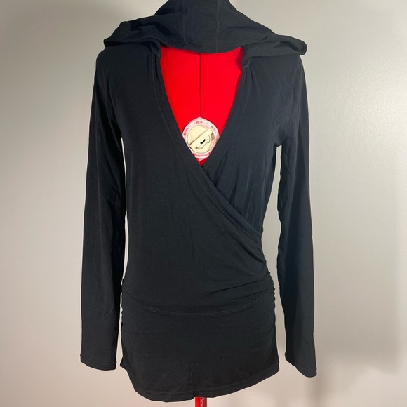 Long Sleeve Black Faux-Wrap Athletic Top - M - Picture 2 of 9